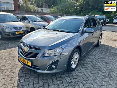 Chevrolet Cruze Station Wagon 1.4T LTZ // Apple CarPlay //, Auto's, Chevrolet, Bedrijf, Te koop, Cruze, ABS, Airbags, Airconditioning