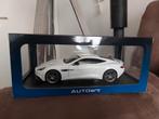 Autoart 70250 1/18 Aston Martin Vanquish, Hobby en Vrije tijd, Modelauto's | 1:18, Ophalen of Verzenden, Zo goed als nieuw, Auto