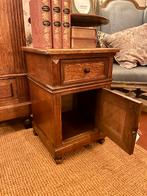 Super leuk antiek houten kastje, nachtkastje, landelijk, Ophalen, Minder dan 45 cm, Hoofdstraat 15 de steeg, Info@ilfienile.nl