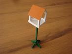 1:12 vogelvoederhuisje voor poppenhuis voederhuisje, Ophalen of Verzenden, Zo goed als nieuw