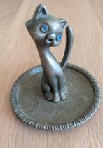 Vintage Metalen Kat Beeldje met Sieradenbakje, Ophalen of Verzenden, Gebruikt, Dier