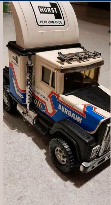 Mooie Gozan Truck , Jaren 80   Blikken,25 cm lengte  beschikbaar voor biedingen