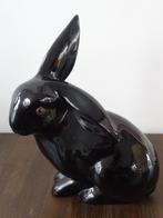 haas konijn beeld grote zwarte porseleinen haas  vintage, Ophalen of Verzenden, Dier, Zo goed als nieuw