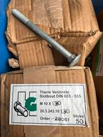 Slotbouten m10x130 100st. M10x90. 200st, Ophalen, Zo goed als nieuw