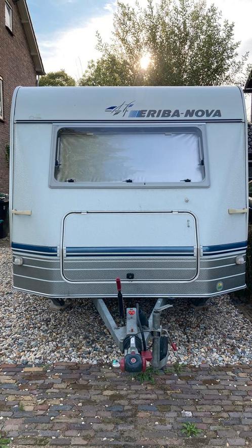 ⛱️ Eriba Nova Caravan mét nieuwe voortent, Caravans en Kamperen, Caravans, Particulier, tot en met 2, 750 - 1000 kg, Rondzit, Eriba