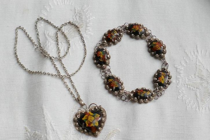 Armband en ketting met hanger  -  Vintage Indonesië, Sieraden, Tassen en Uiterlijk, Antieke sieraden, Armband, Zilver, Verzenden