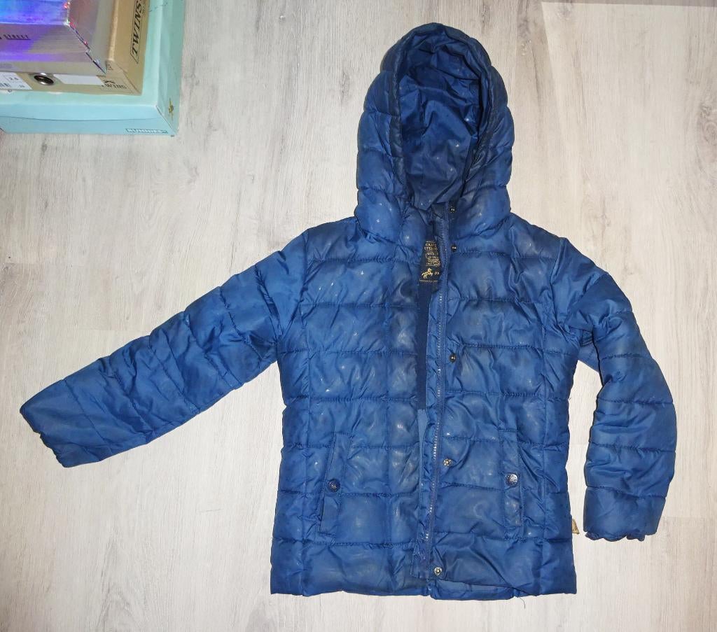 Blauwe winterjas of tussenjas - maat 128, Kinderen en Baby's, Ophalen, Gebruikt, Maat 128