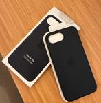 Apple iPhone 16e siliconen hoes Zwart Origineel, Ophalen of Verzenden, Nieuw, IPhone 11, Hoesje of Tasje