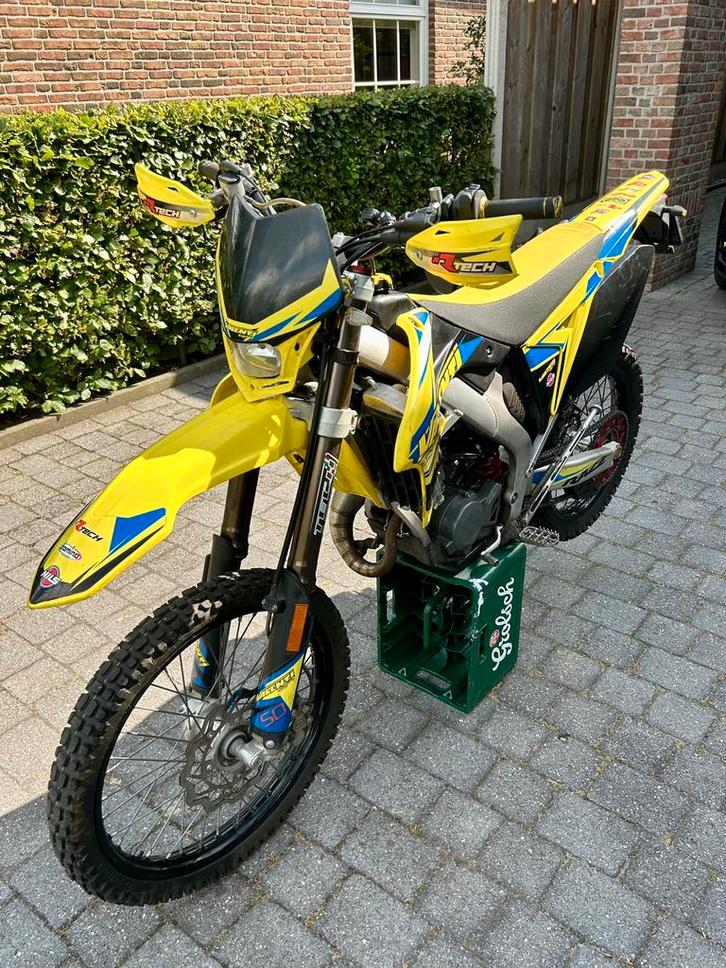 Valenti RME 50, Fietsen en Brommers, Brommers | Crossbrommers, Zo goed als nieuw, Overige merken, Ophalen