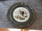 Wandbord met Tinnen rand, afbeelding Gemzen, gemerkt, Ophalen of Verzenden