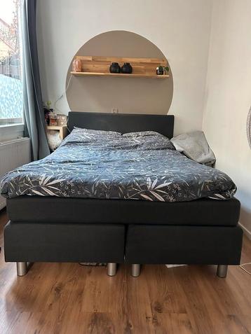 Boxspring 140x200 antraciet Totaalbed beschikbaar voor biedingen