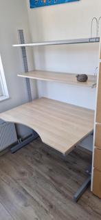 IKEA bureau met planken, Ophalen, Zo goed als nieuw