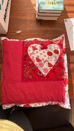 Nieuw! Kussen vrolijk en knus, pip-stijl, Huis en Inrichting, Woonaccessoires | Kussens, Ophalen of Verzenden, Zo goed als nieuw