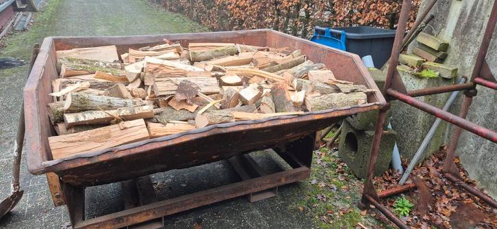 Haardhout eiken en essen  droog op 33cm per m3 direct stook, Tuin en Terras, Haardhout, Blokken, Eikenhout, Minder dan 3 m³, Ophalen