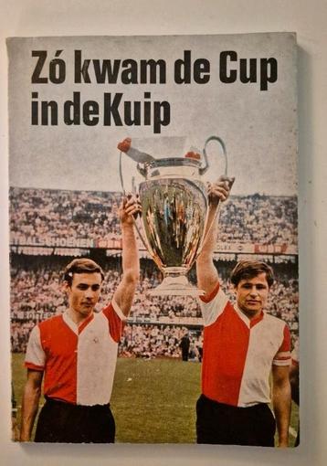 Feyenoord. Zo kwam de cup in de Kuip beschikbaar voor biedingen