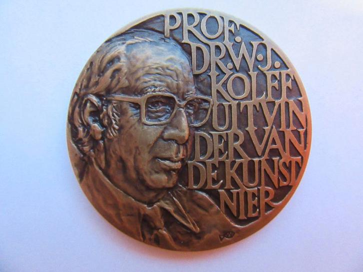 Bronzen penning 10 jaar Nierstichting 1967-1977 Kon. Begeer, Postzegels en Munten, Penningen en Medailles, Brons, Nederland, Ophalen of Verzenden