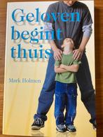 Geloven begint thuis - Als Nieuw!, Ophalen of Verzenden, Zo goed als nieuw, Christendom | Katholiek