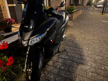 Aprilia sxr 50 scooter gele plaat malossi beschikbaar voor biedingen