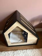 Mooi houten honden- of kattenhuis NIEUW, Dieren en Toebehoren, Hondenhokken, Ophalen, Minder dan 65 cm, Minder dan 75 cm, Nieuw