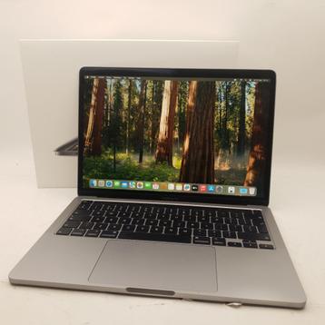 Apple Macbook Pro 2020 || i5 || 8GB Ram || 256GB Opslag beschikbaar voor biedingen