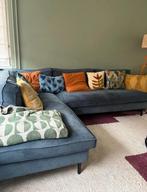 Blauwe ribstof hoekbank, Huis en Inrichting, Banken | Bankstellen, Ophalen, 250 tot 300 cm, Hoekbank, Zo goed als nieuw