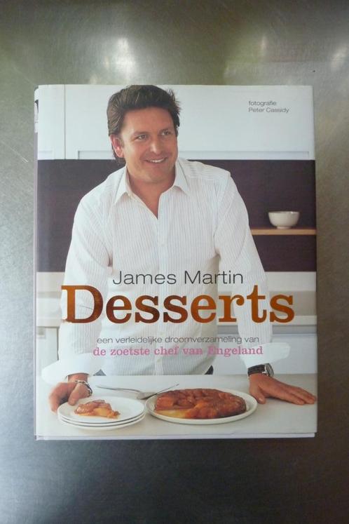 Desserts - James Martin Nederlandse uitgave, Boeken, Kookboeken, Zo goed als nieuw, Taart, Gebak en Desserts, Ophalen of Verzenden