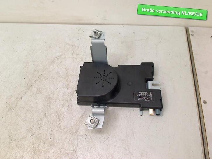 ANTENNE VERSTERKER A3 Sportback Quattro (8PA) (8P4035225D), Auto-onderdelen, Overige Auto-onderdelen, Audi, Gebruikt