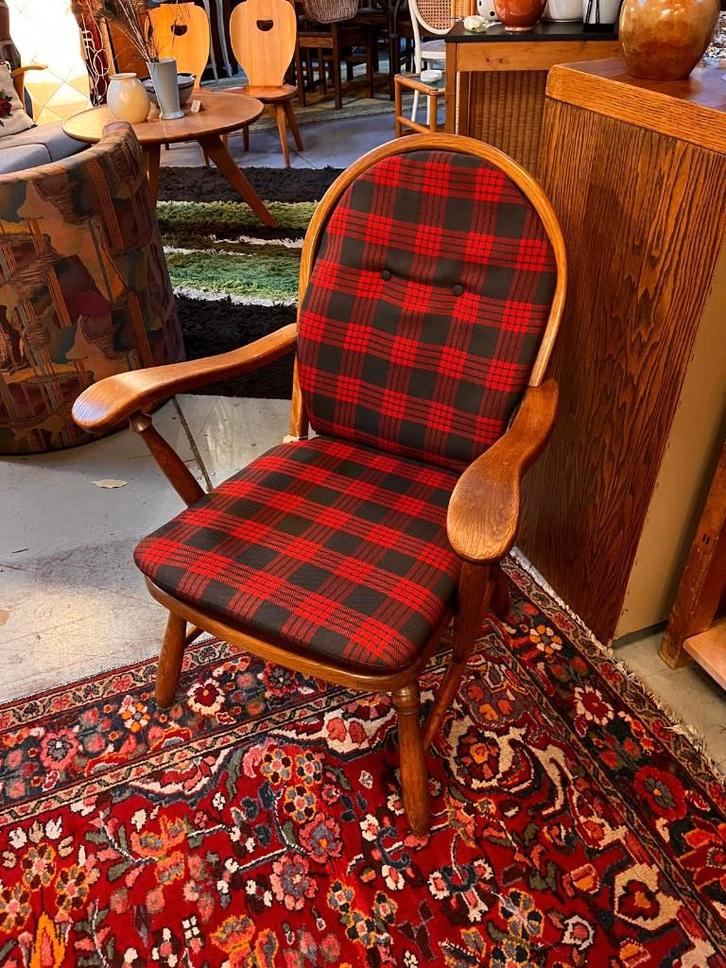 26) Hippe sixties stoel!, Huis en Inrichting, Stoelen, Gebruikt, Eén, Hout, Bruin, Ophalen