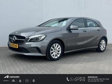 Mercedes-Benz A-klasse 180 BlueEff. Style / Automaat / Trekh beschikbaar voor biedingen