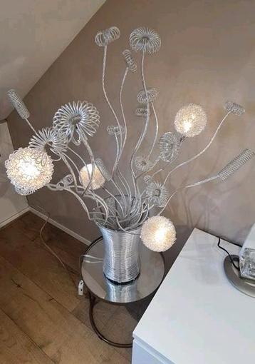 Tafellamp / Dressoirlamp vintage
 beschikbaar voor biedingen