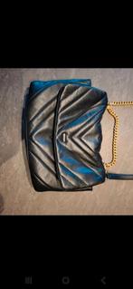 DKNY madison schoulderbag, Sieraden, Tassen en Uiterlijk, Tassen | Damestassen, Ophalen of Verzenden, Zo goed als nieuw, Schoudertasje