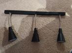 Zwarte plafondlamp zwart 3 spots. Ikea, Huis en Inrichting, Lampen | Hanglampen, Ophalen of Verzenden, Zo goed als nieuw, Metaal