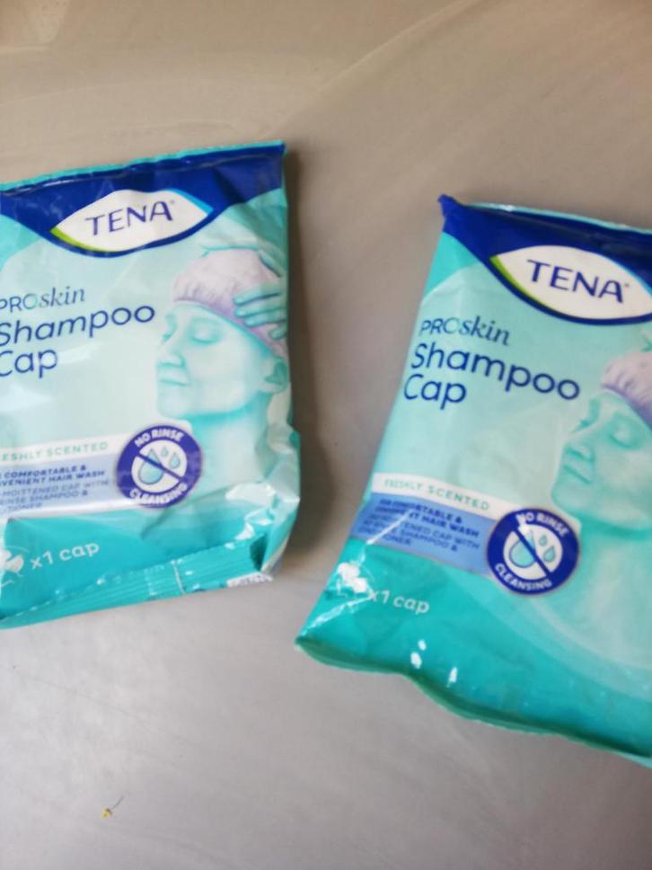 Shampoocaps, Tena, 2x, Diversen, Verpleegmiddelen, Nieuw, Ophalen of Verzenden