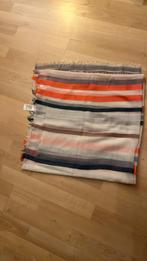 Mooie zomerse sjaal, Kleding | Dames, Mutsen, Sjaals en Handschoenen, Ophalen of Verzenden, Zo goed als nieuw, Sjaal