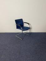 2 x Vergaderstoel Thonet, blauw suède, chrome slede, Ophalen, Gebruikt, Blauw, Twee