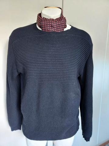 Hugo Boss Trui Zwart 2XL - Zo Goed Als Nieuw €40 vast beschikbaar voor biedingen