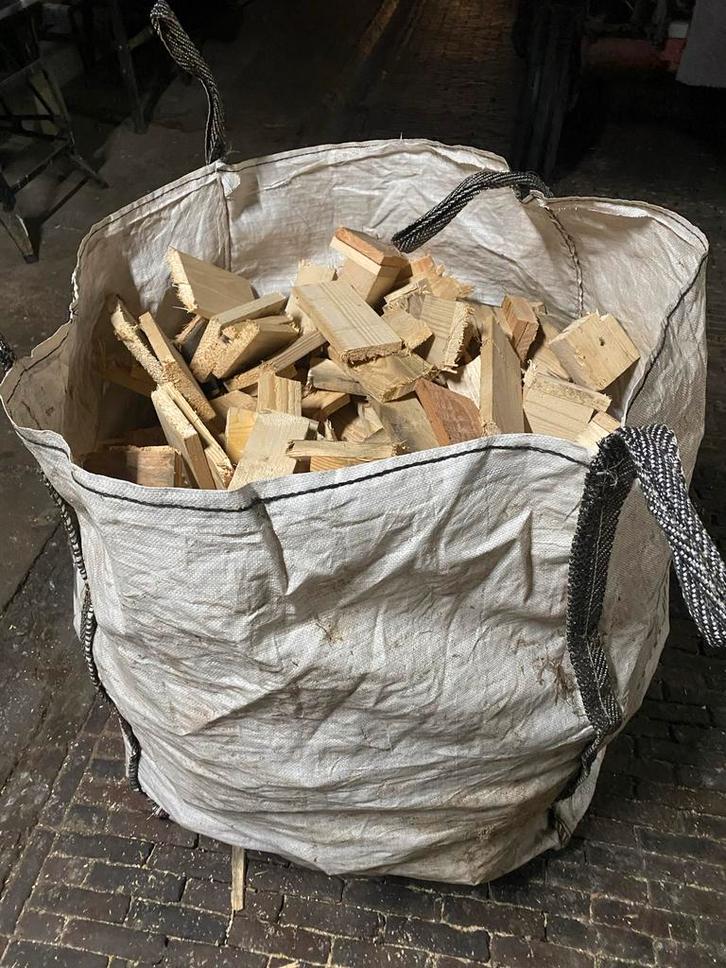 Big bag brandhout, Tuin en Terras, Haardhout, Blokken, Overige houtsoorten, Minder dan 3 m³, Ophalen of Verzenden