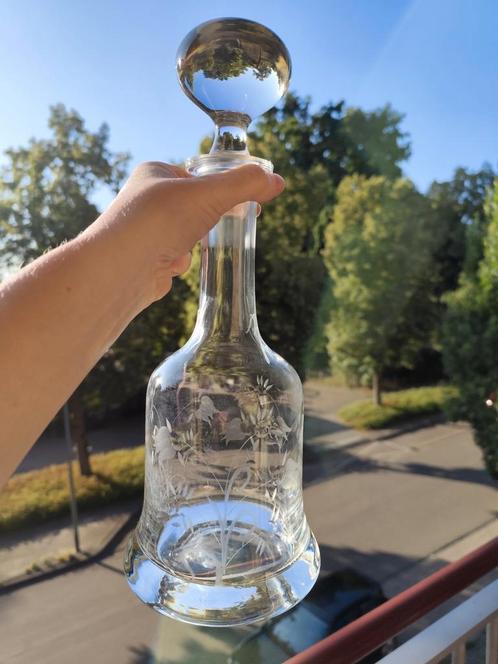 Prachtige grote zwaar kristallen karaf, floraal geëtst, Antiek en Kunst, Antiek | Glas en Kristal, Ophalen of Verzenden