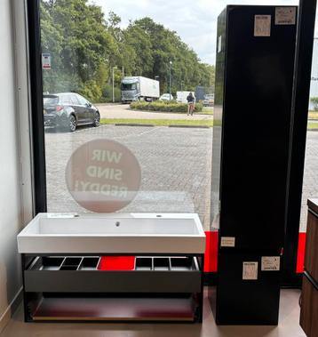 Badkamer kast + wastafel meubel + wastafel beschikbaar voor biedingen