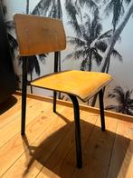 Vintage (school)stoel bureaustoel kind ( uit school Arnhem), Ophalen of Verzenden, Gebruikt, Bruin, Eén