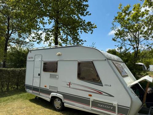 Beyerland 443 isabella voortent+luifel, Caravans en Kamperen, Caravans, Particulier, tot en met 4, 750 - 1000 kg, Treinzit, Beyerland
