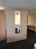 Te koop nette kledingkast, Huis en Inrichting, Kasten | Kledingkasten, Ophalen, 100 tot 150 cm, Zo goed als nieuw, 150 tot 200 cm