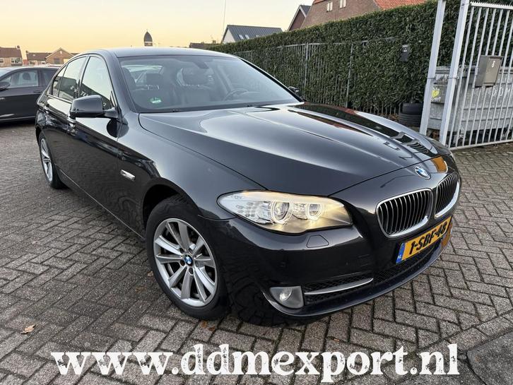 BMW 5 Serie 520i AUT SEDAN LEDER/XENON/NAVI/CLIMA (bj 2013), Auto's, BMW, Bedrijf, Te koop, 5-Serie, ABS, Achteruitrijcamera, Airbags