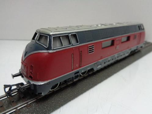 Marklin 3021 Diesel Locomotief Serie 220 DB. (H0), Hobby en Vrije tijd, Modeltreinen | H0, Gebruikt, Locomotief, Wisselstroom