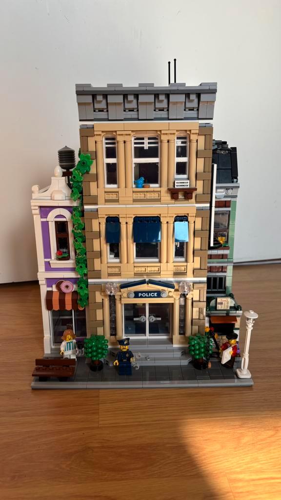 Lego 10278 Modular Police Station, Kinderen en Baby's, Speelgoed | Duplo en Lego, Zo goed als nieuw, Lego, Complete set, Ophalen