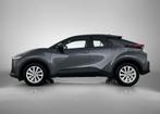 Toyota C-HR 1.8 Hybrid 140 Active - Louwman Zin in Zomervoor, Auto's, 12 maanden, Stof, 725 kg, 4 cilinders