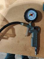 Bandenpomp met manometer, Ophalen of Verzenden, Zo goed als nieuw