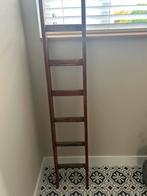 Brocant trapje, Doe-het-zelf en Verbouw, Ladders en Trappen, Ophalen of Verzenden, Minder dan 2 meter