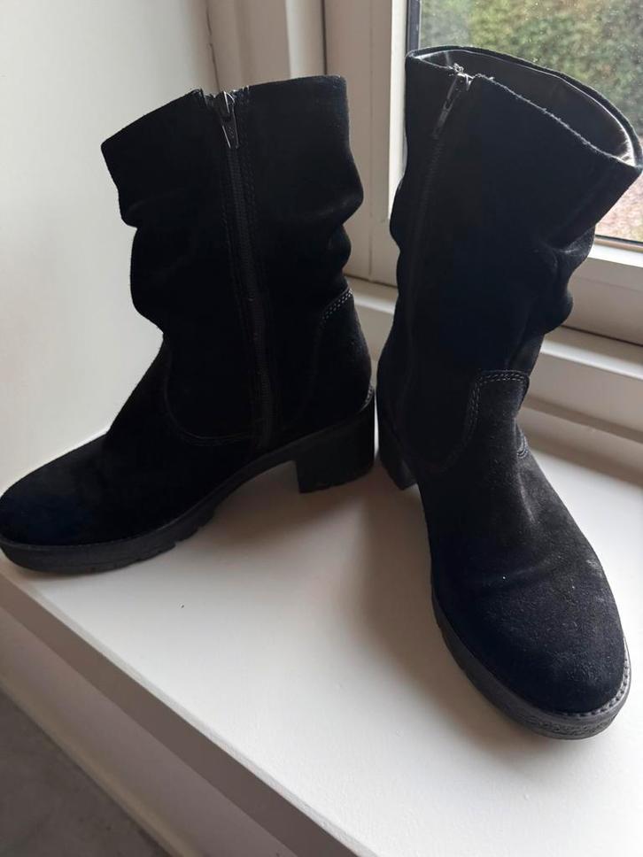 Hush puppies zwarte suede laars 39 bont gevoerd als nieuw, Kleding | Dames, Schoenen, Ophalen of Verzenden
