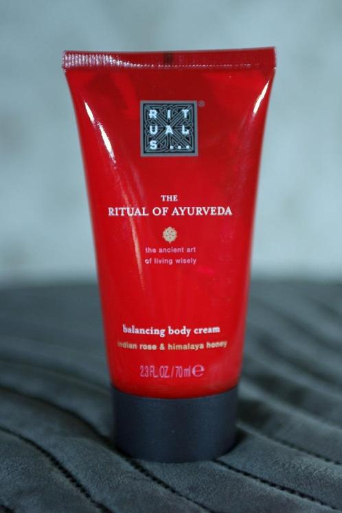 Rituals - The ritual of ayurveda - balancing body cream 70ml, Sieraden, Tassen en Uiterlijk, Uiterlijk | Lichaamsverzorging, Nieuw